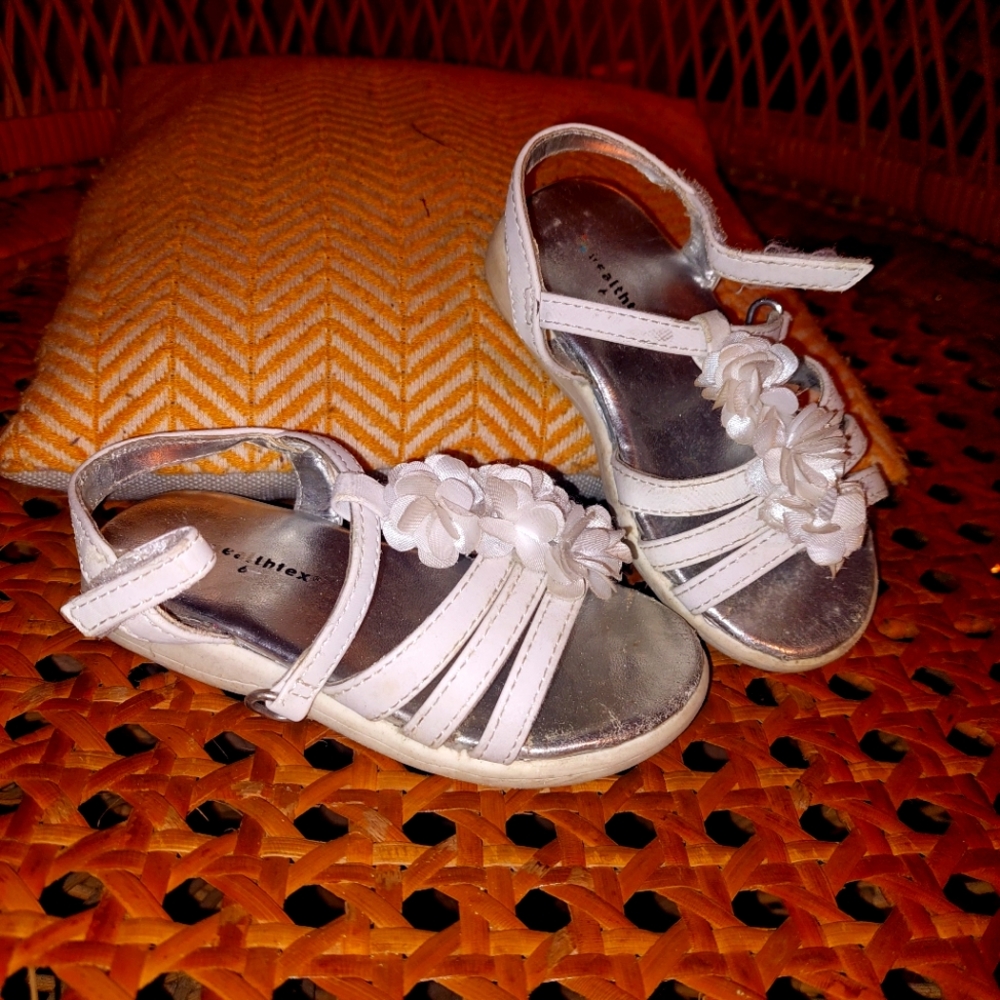 Size 6 HealthTex sandels